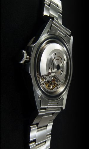Fond transparent de montre automatique